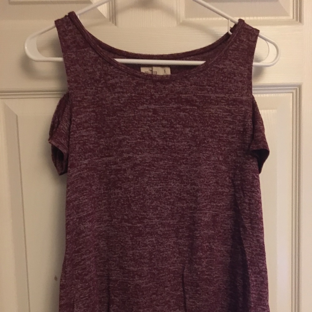 Cold shoulder top